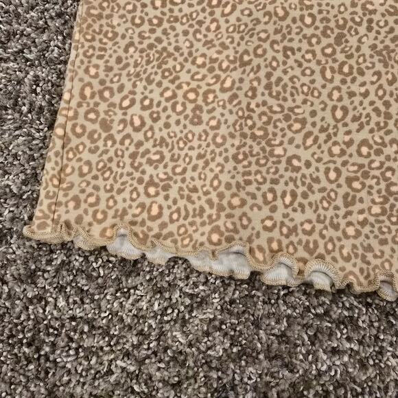 Women's American Eagle Leopard Print Crop Short Sleeve Tee | Size XS - Picture 3 of 8